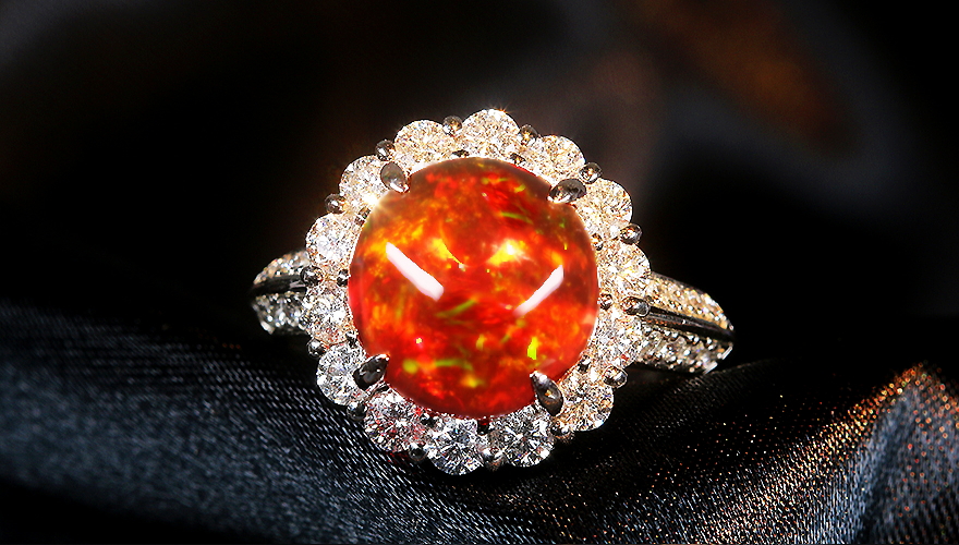 メキシコ産ファイアオパール 4.2ct ダイヤモンド 1.2ct プラチナ