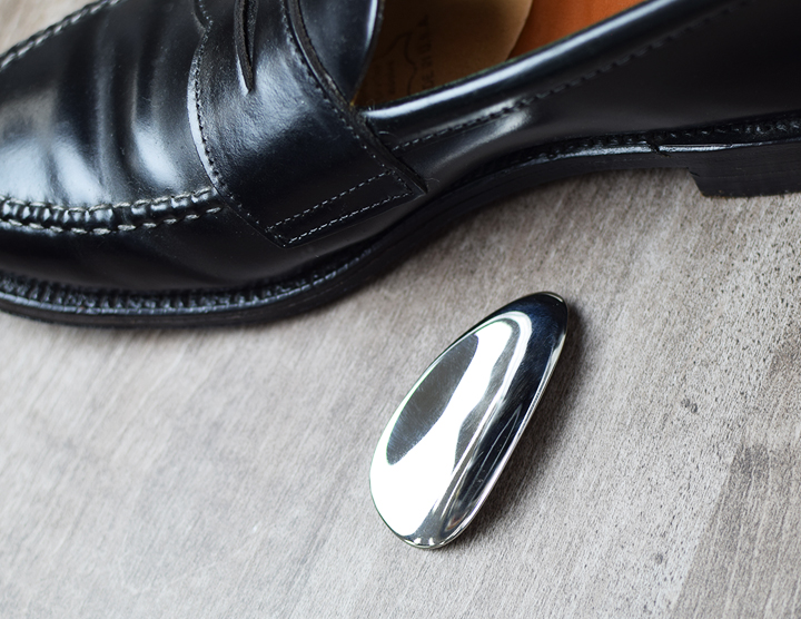 SHOEHORN（シューホーン）についてのお話 | WILDSWANS(ワイルド