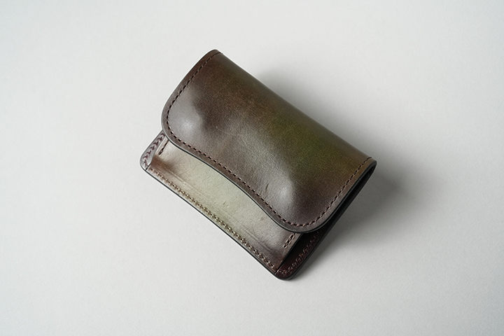 まるで絵画のようなレザーアイテム・スフマートシリーズが復刻されまし