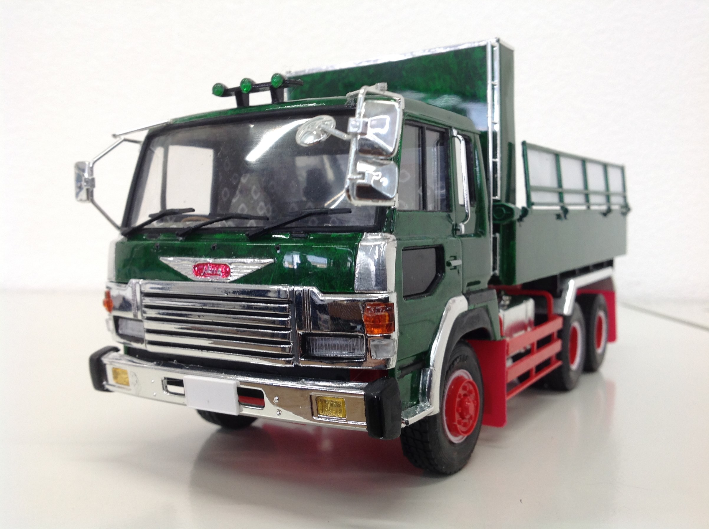 ドルフィン・ダンプのプラモデル ( ಠωಠ) | 店舗おススメ情報