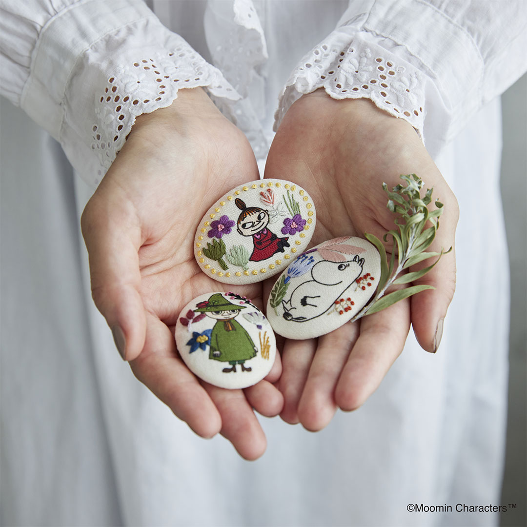 ムーミン ボタニカル刺しゅうブローチ〈ムーミントロール〉: キット