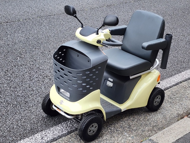 SUZUKI セニアカー スズキ シニアカー ET4D 電動車いす| ZOOM CAR