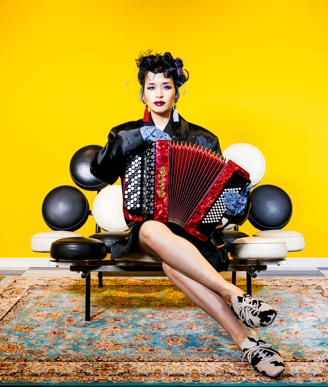 アコーディオン「Bébé Medusa」の日（9月18日 記念日） | 今日は何の日