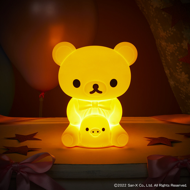 リラックマ」リボンとバルーンがデザイン♪ ルームライト、クッション