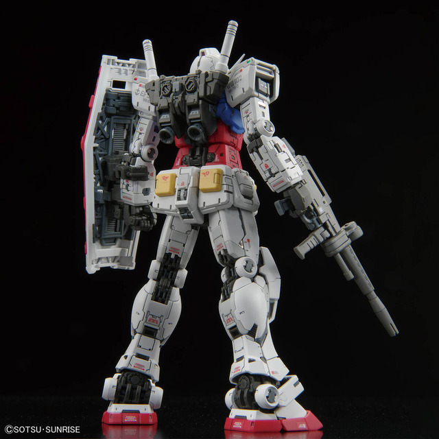 ガンプラRG」“RX-78-2”が究極の再現度で新発売！ 細かなディテール