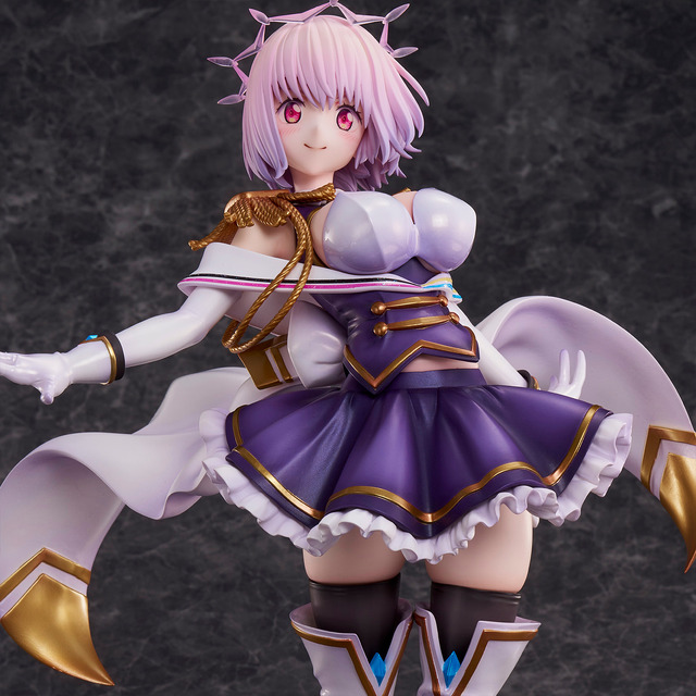 新条アカネ、スカートの合間から見える肌の割合にもこだわり