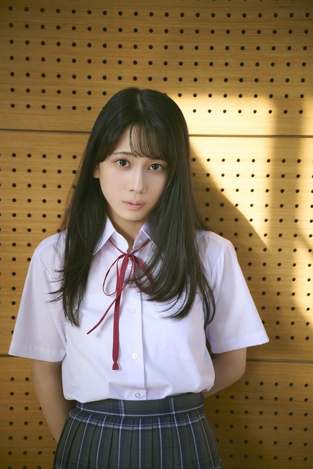 ラブライブ！蓮ノ空」声優・野中ここな、10代ラストの制服姿や