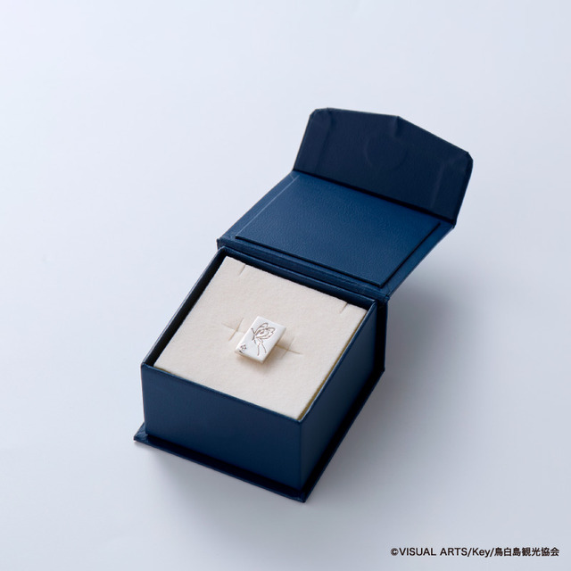 サマポケ」紳士の装いに静かな輝きを添える…“七影蝶”モチーフのカフス