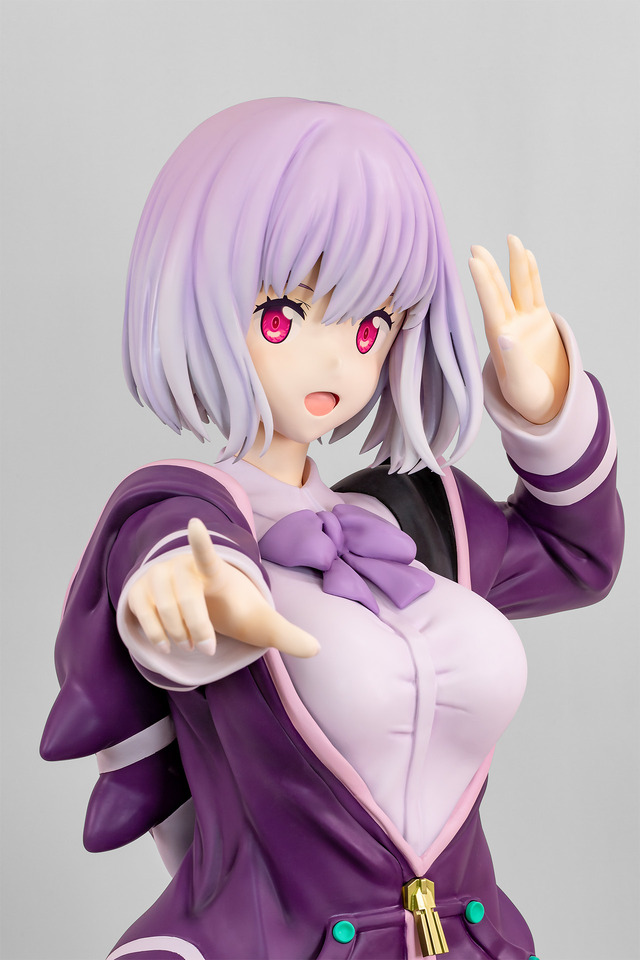 SSSS.GRIDMAN」新条アカネ＆宝多六花が等身大フィギュア化！ お値段は