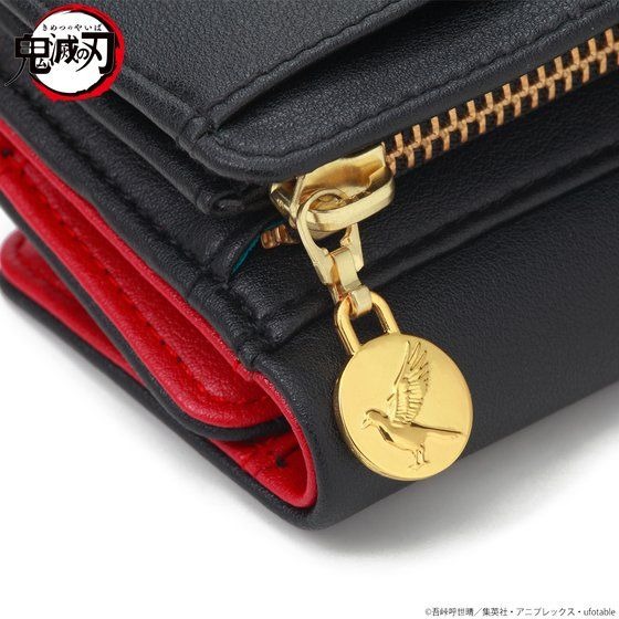 鬼滅の刃」炭治郎イメージの財布が再販！“羽織の柄”や鎹烏チャームが