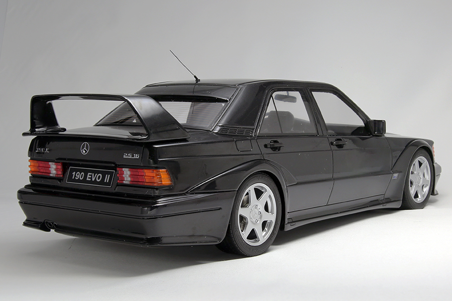 本物のEvo 2を見分ける5つのポイントと、Evo 2ミニカーを完全網羅で