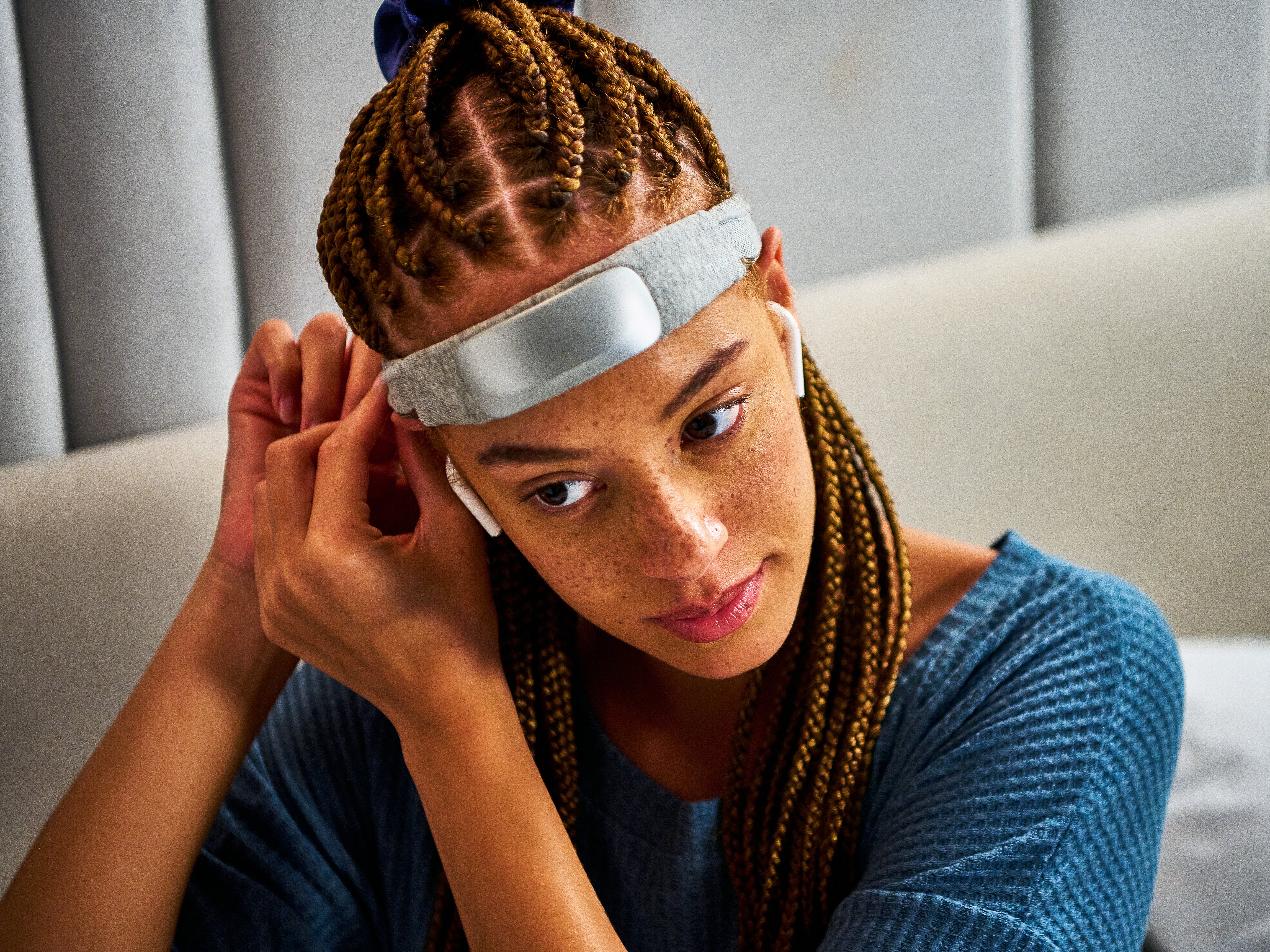 Muse Headband Offers Affordable Brain Activity Tracking - IEEE