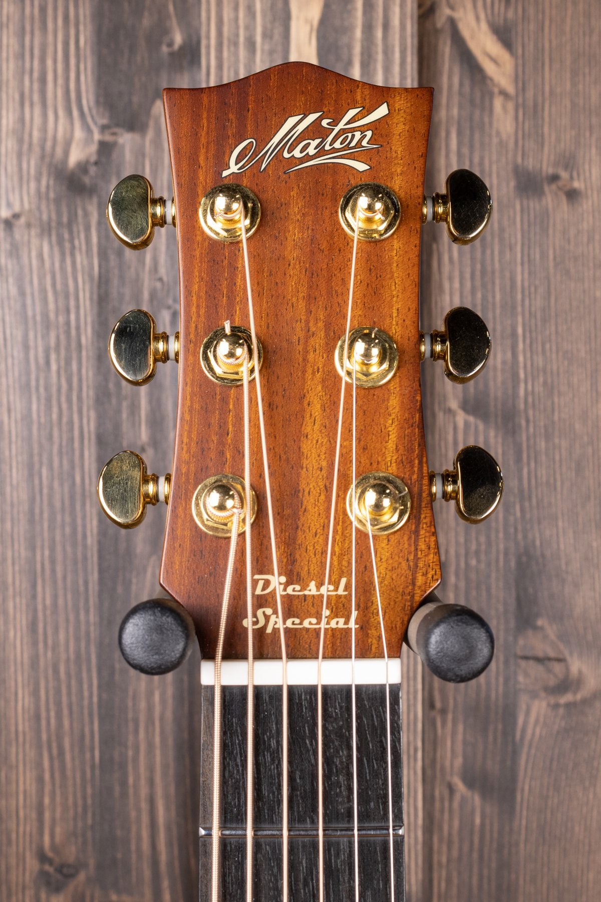 Maton Guitars EMD6 Mini Diesel - 14873 - Artisan Guitars