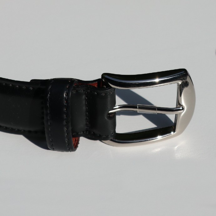 上質な逸品、ALDENのコードバンレザーベルト。 | オーベルジュ、ウティ