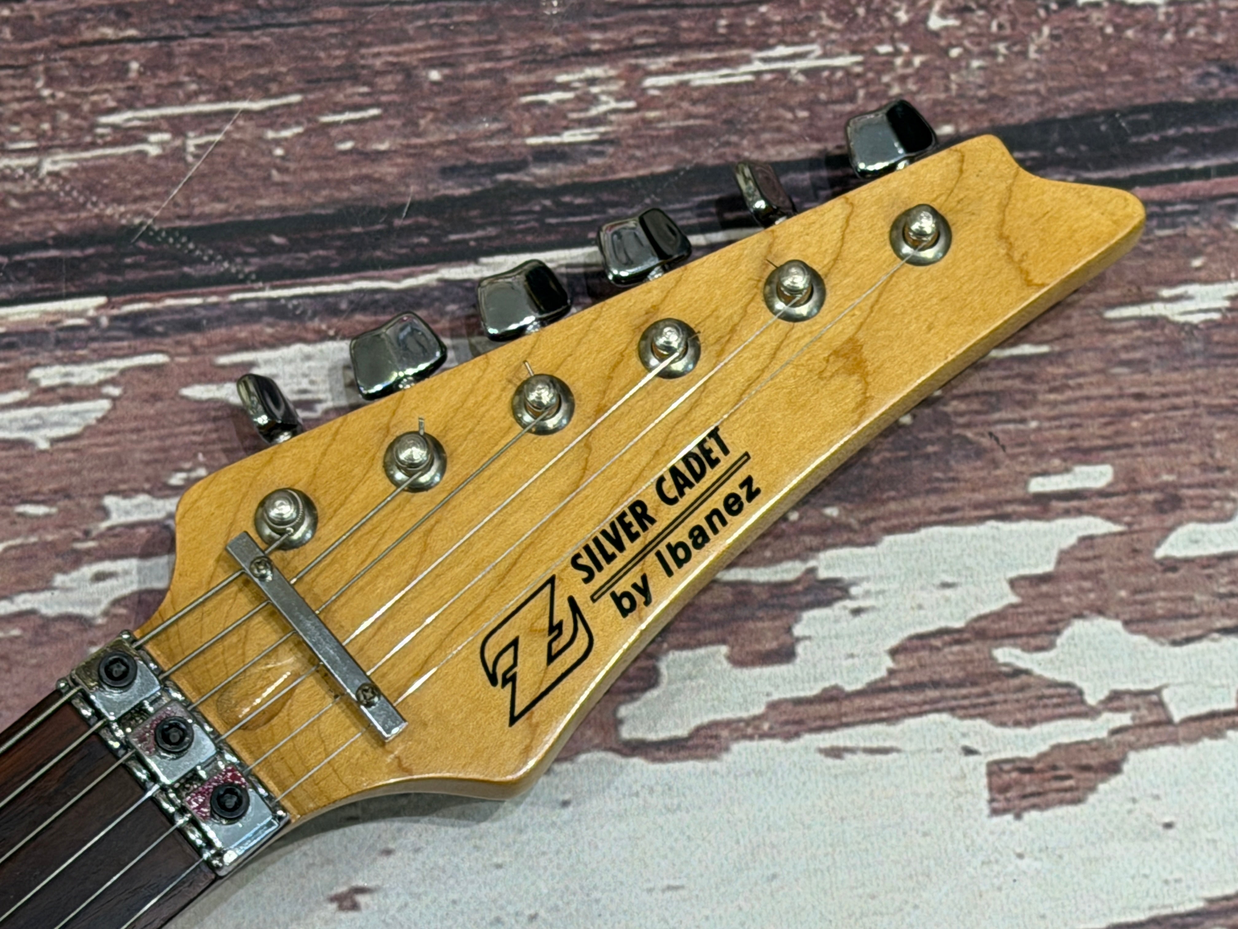 Ibanez Z series Silver Cadet – Badlands Guitars Limited
