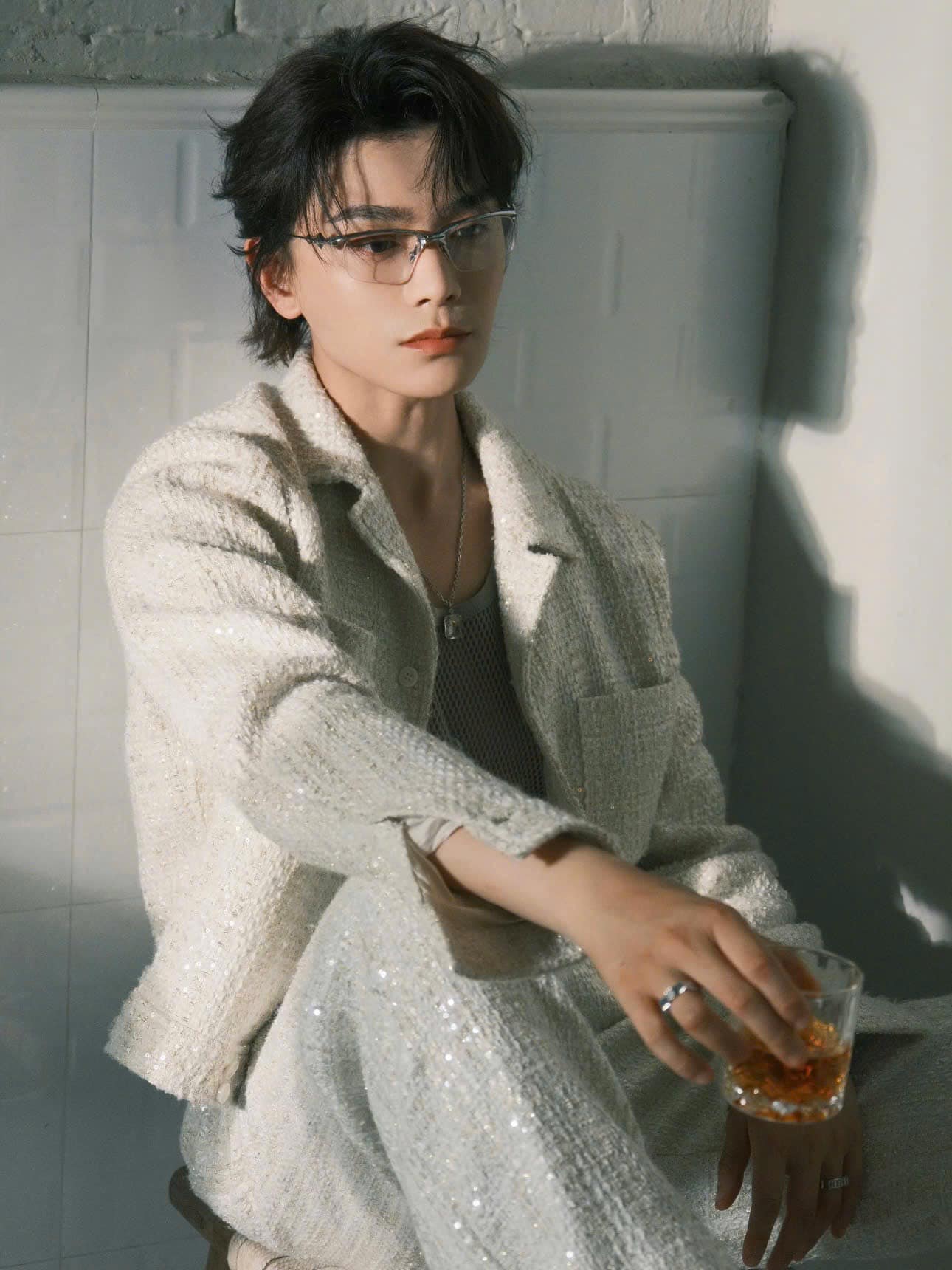 Gentle Monster (GM) Kro 02 – Blank Room