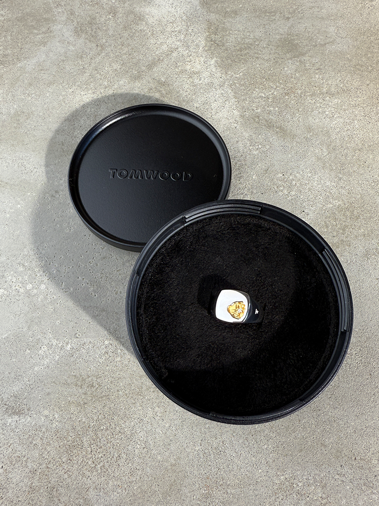 TOMWOOD トムウッド Mined Rind Small Diamond シグネットリング – CALIDA