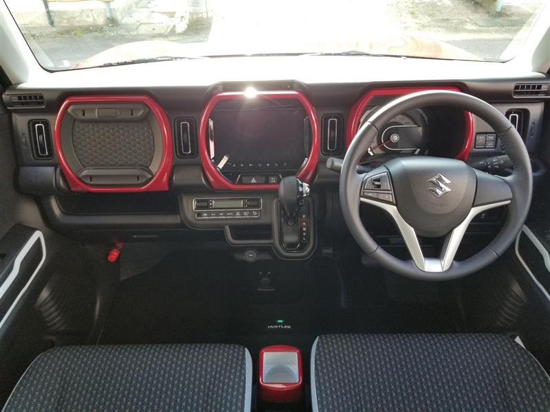 インパネガーニッシュ フェニックスレッドパール色（スズキ ハスラー