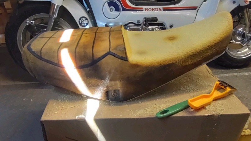 シート制作（ホンダ シャリー）by Nikenzaki NABE WORKS - みんカラ