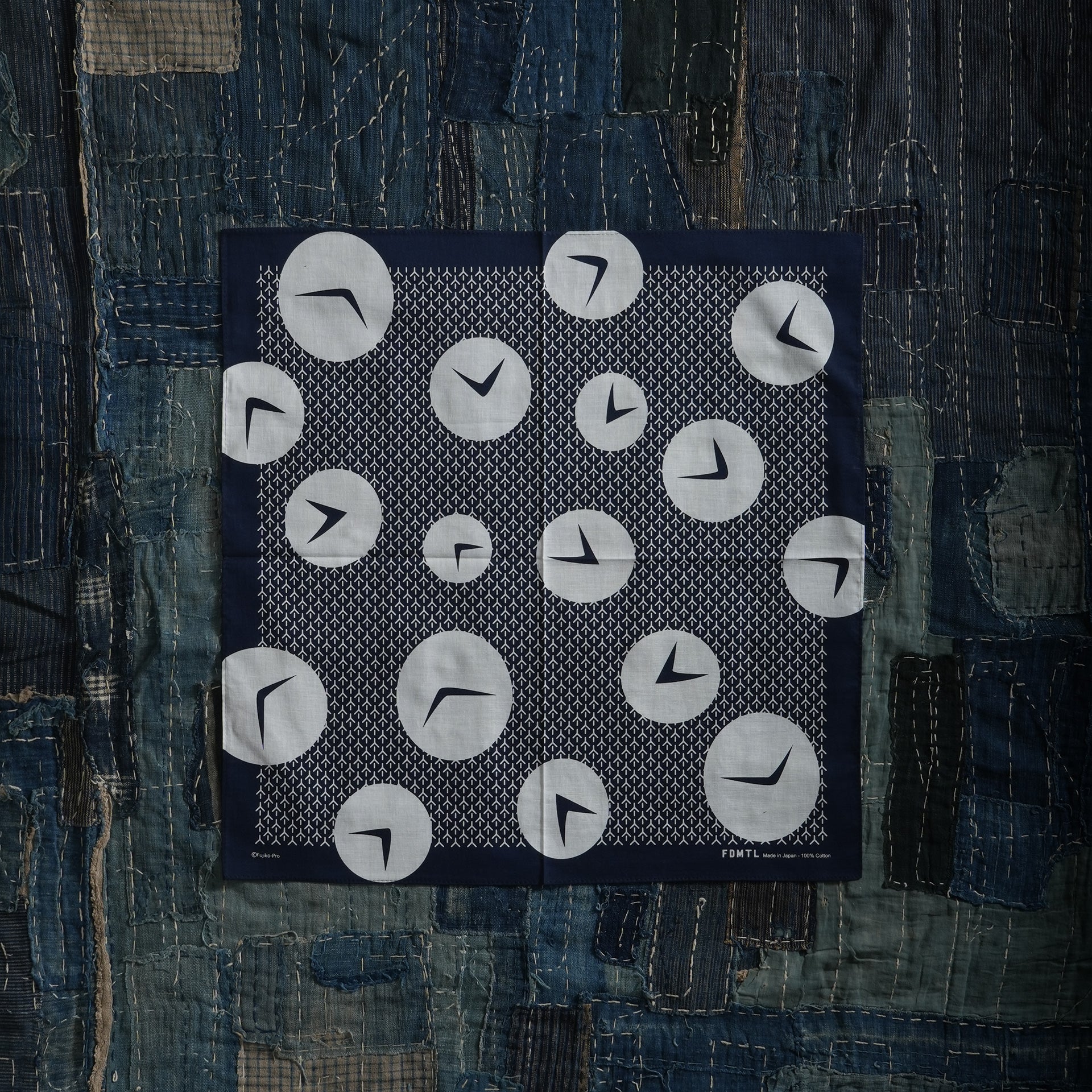 刺し子ドラえもんバンダナ – Chara'ft(キャラフト)