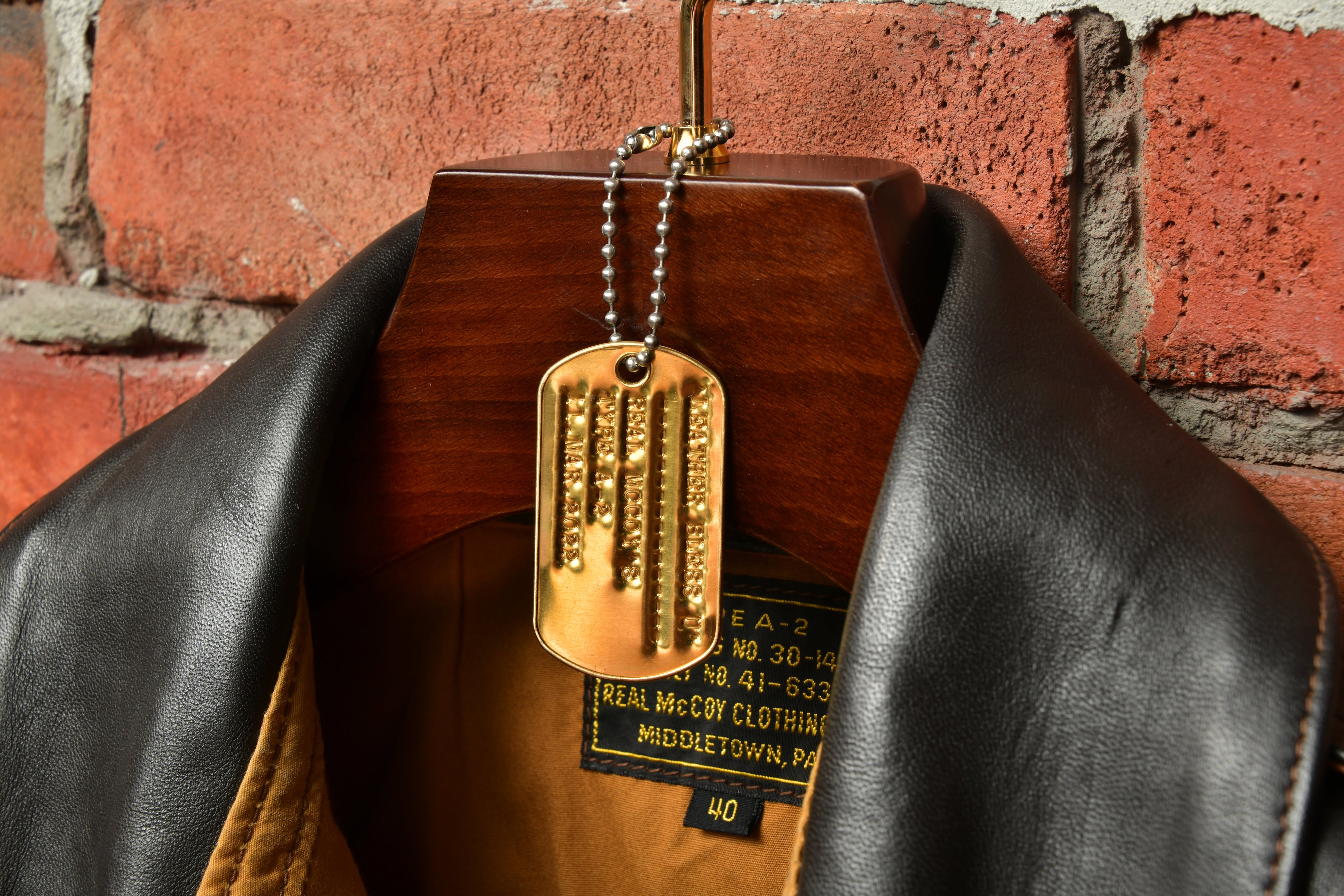 3本セット》NAKATA HANGER x Lightning 真鍮ドッグタグ付き 革ジャン