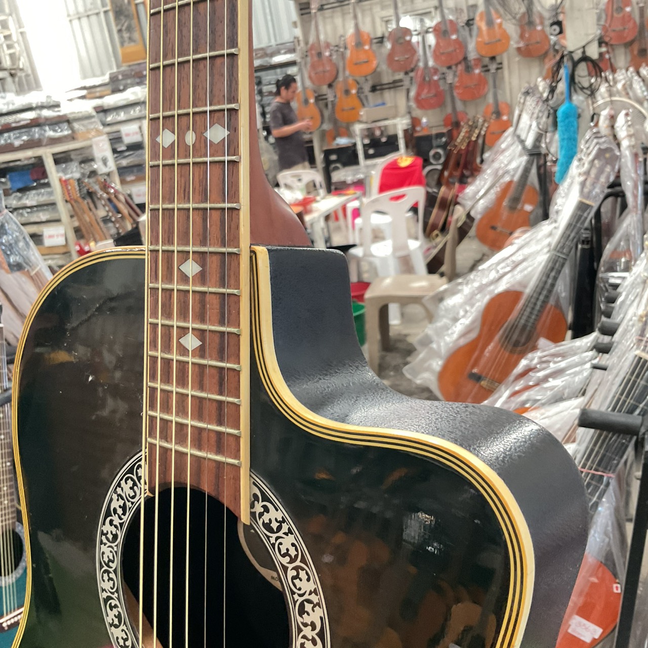 กีต้าร์โปร่งไฟฟ้า ARIA : AMB-35 BKS - ร้านเครื่องดนตรีมือสอง