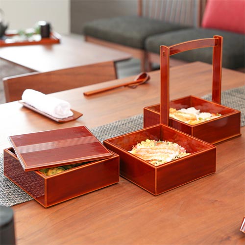 飛騨春慶 福壽漆器店 手提三段重 伝統工芸品 木製 お重箱 | MUKU工房