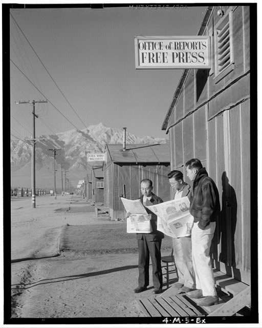 写真 Ansel Adams「第二次世界大戦中のマンザナー強制収容所