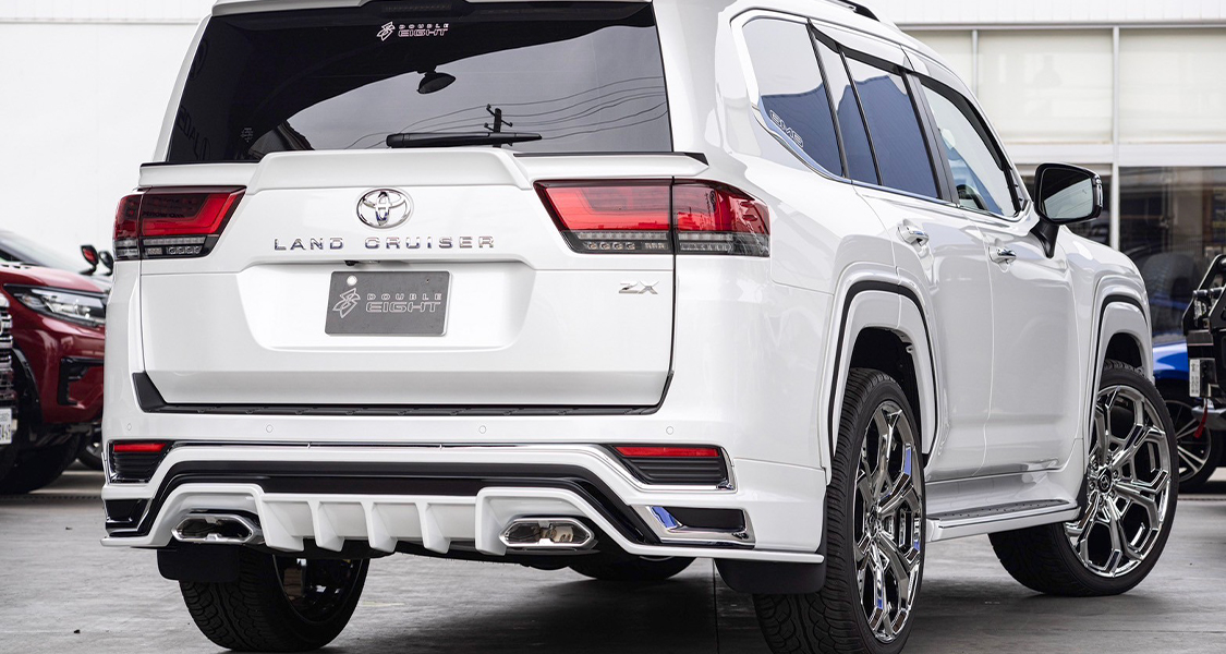 DOUBLE EIGHT ランドクルーザー300 モデリスタ用ボディキット | DOUBLE