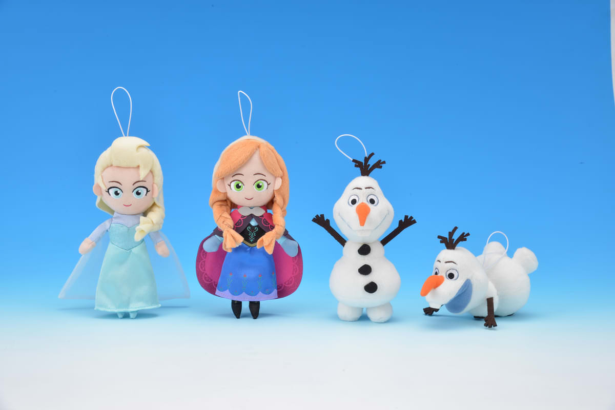 全長約20cmのエルサ、アナ、オラフ！セガプライズ ディズニー「アナと