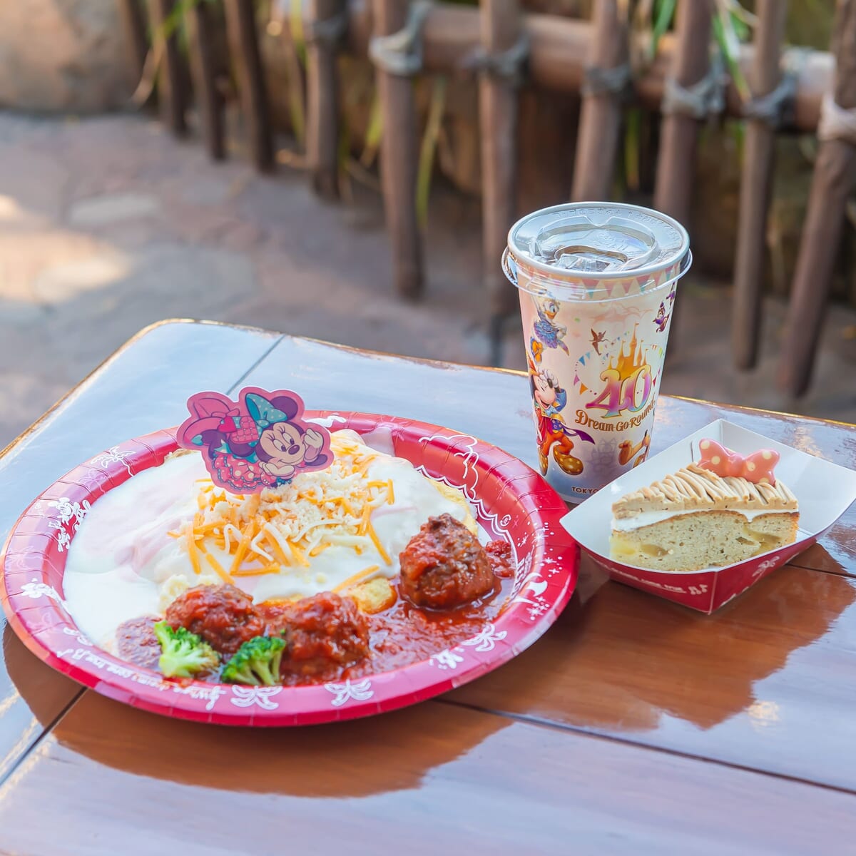 実食レポ】かわいいピック付き！東京ディズニーランド「ディズニー