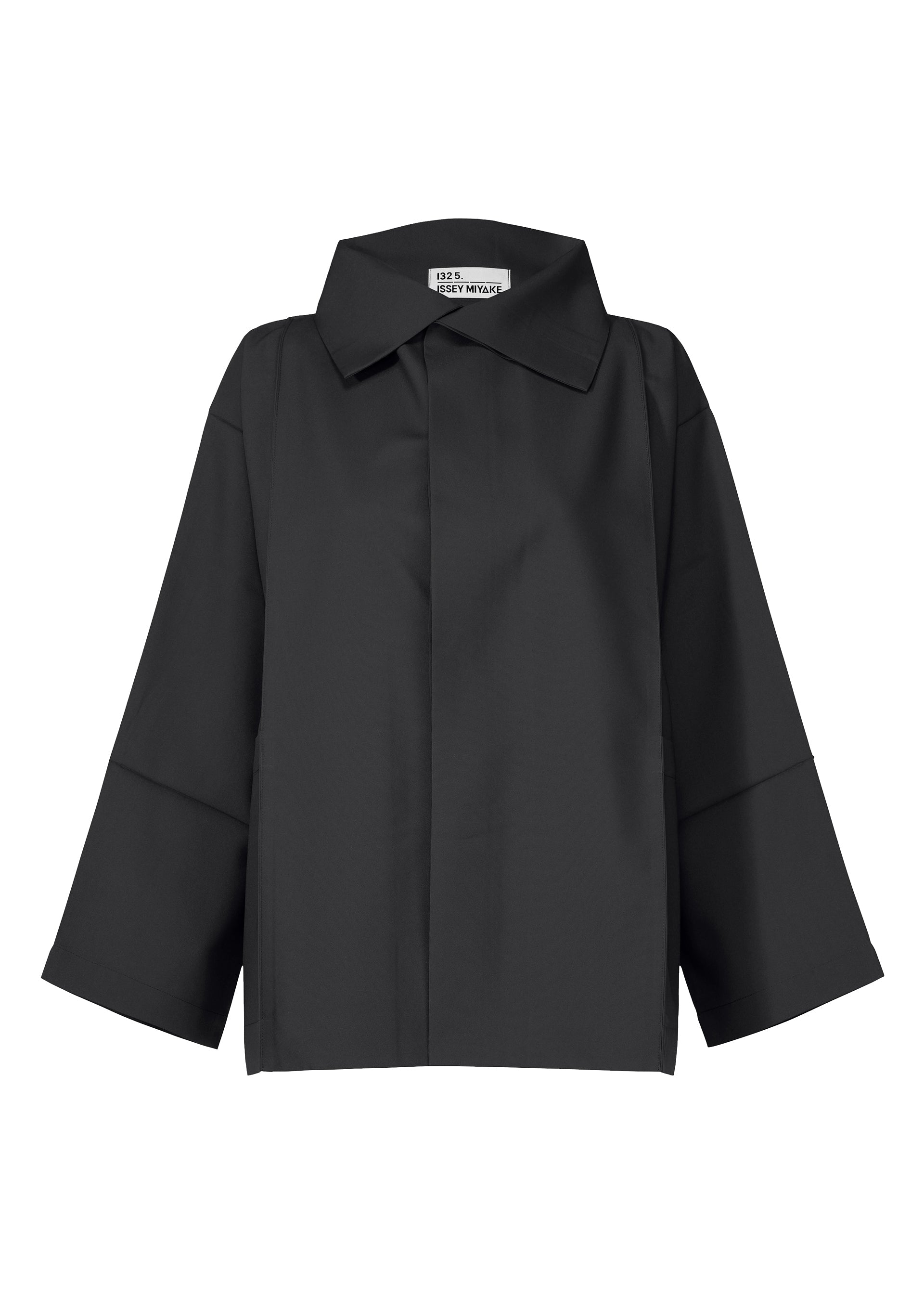 132 5. ISSEY MIYAKE – ISSEY MIYAKE EU