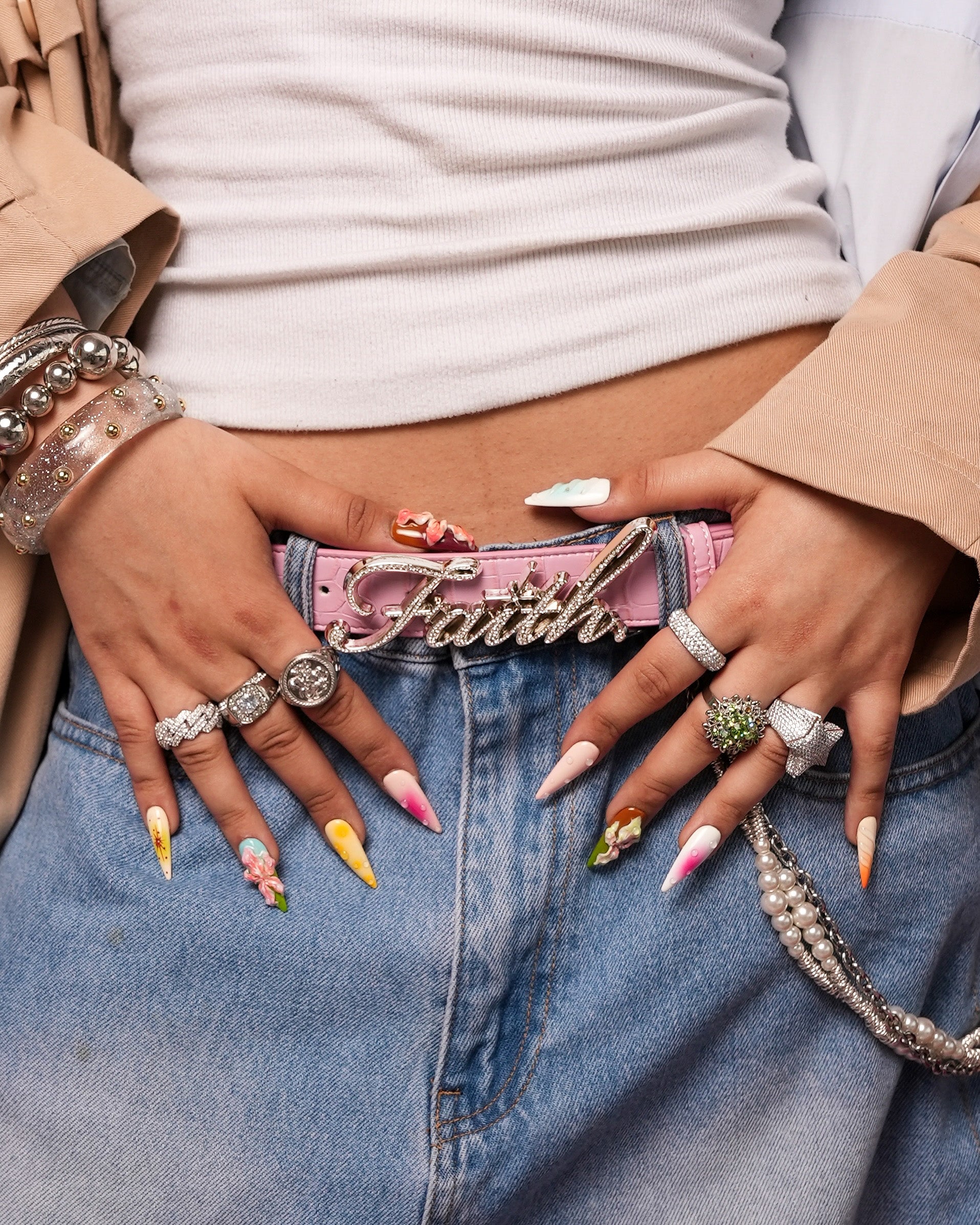 PINK CROCODILE BELT – FAITH BY LUIS