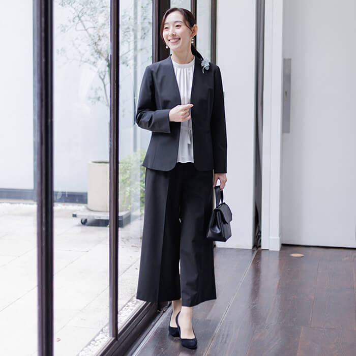 洗える｜大人の頼れるパンツスーツ 9号・ブラック｜東京ソワール