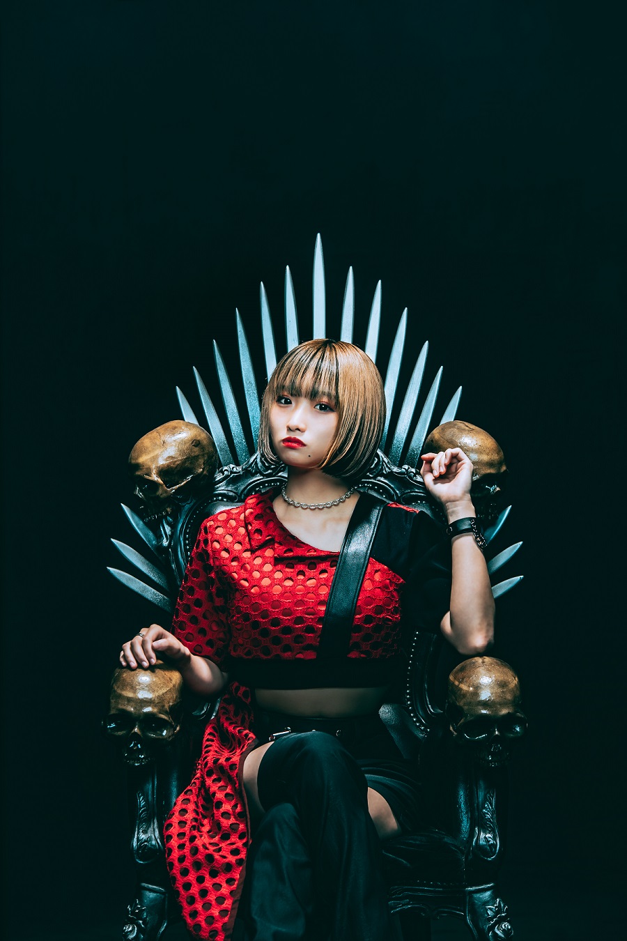 TRiDENT（ex-ガールズロックバンド革命）、1stフル・アルバム『ADVANCE