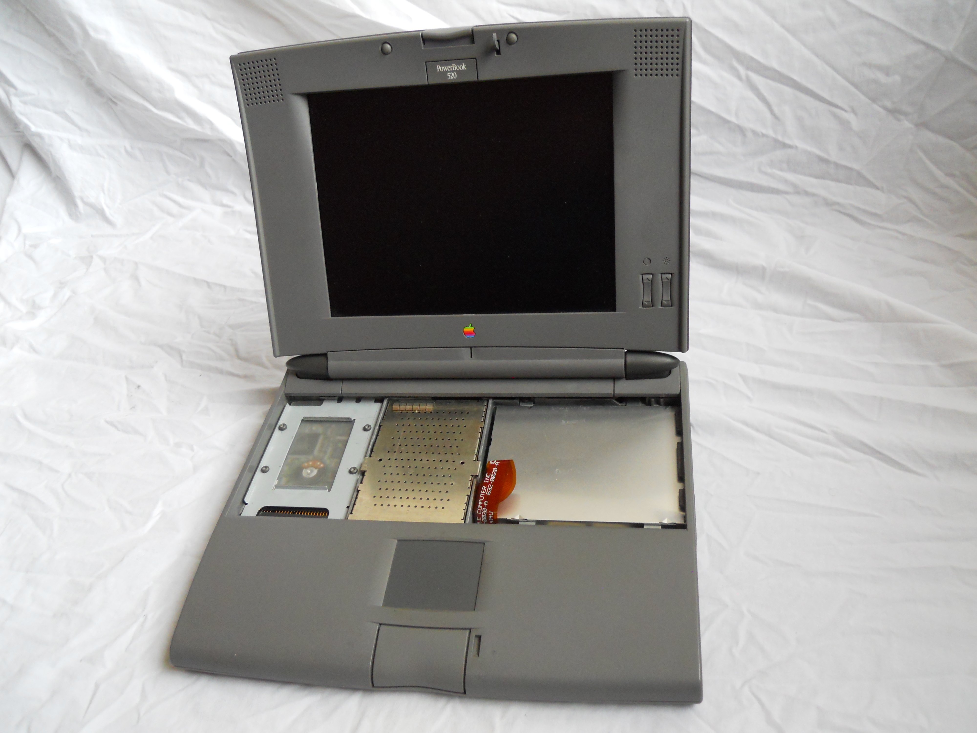 Apple Powerbook 520 Hard Drive Replacement - iFixit Repair Guide