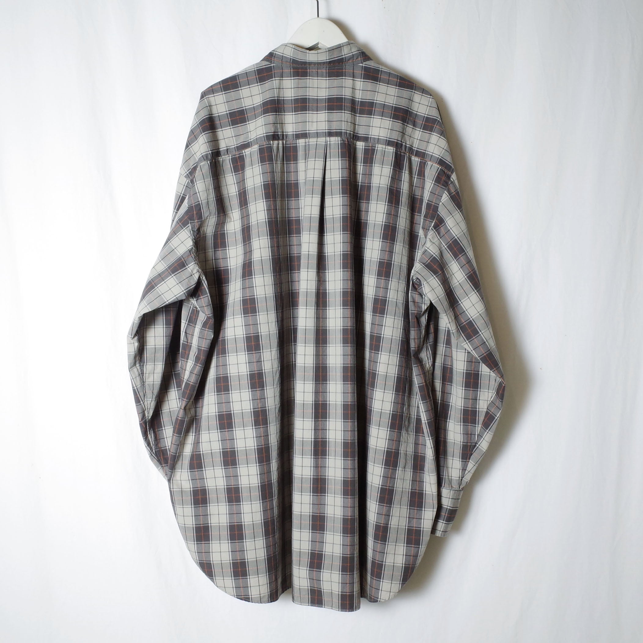 Marvine Pontiak Shirt Makers 