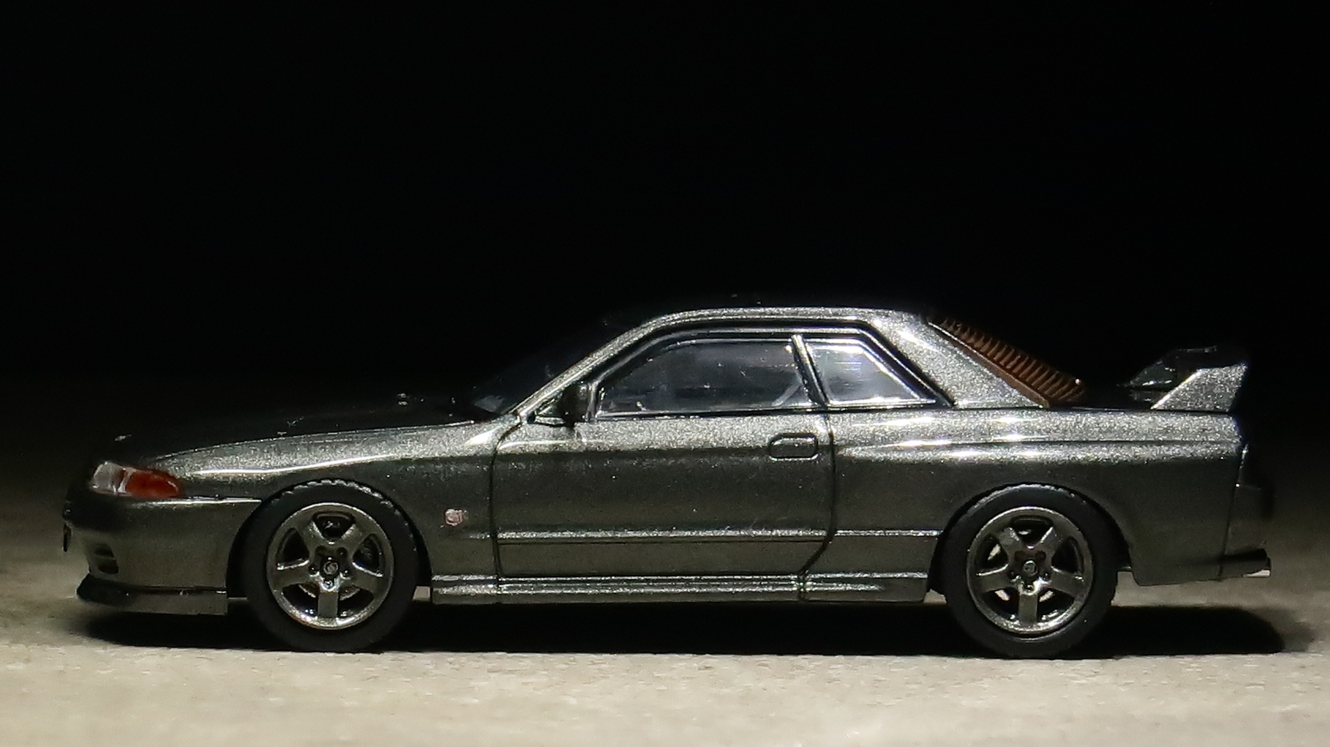 モデルインプレッション】 INNO Models 1/64 Nissan Skyline GT-R(R32