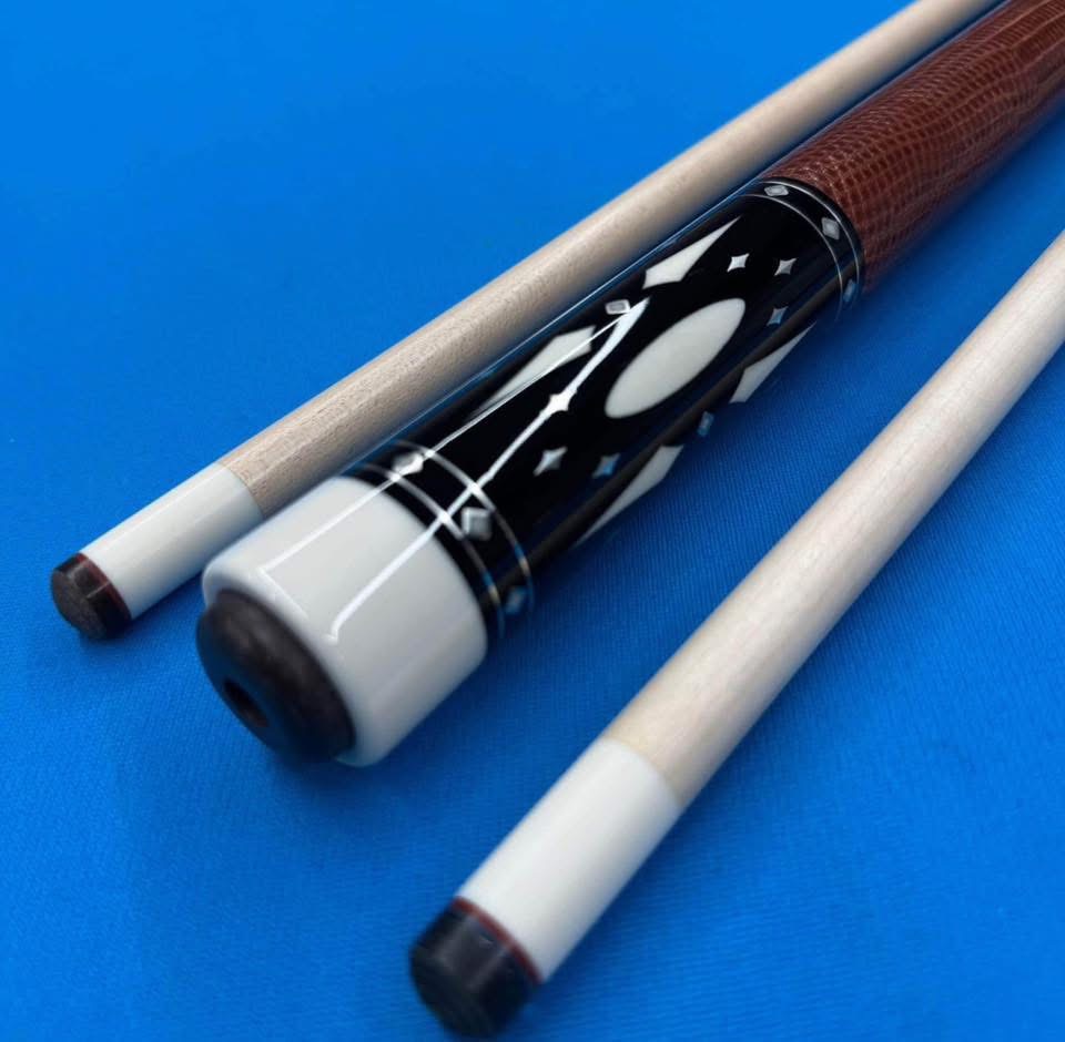 Tascarella Custom Cues