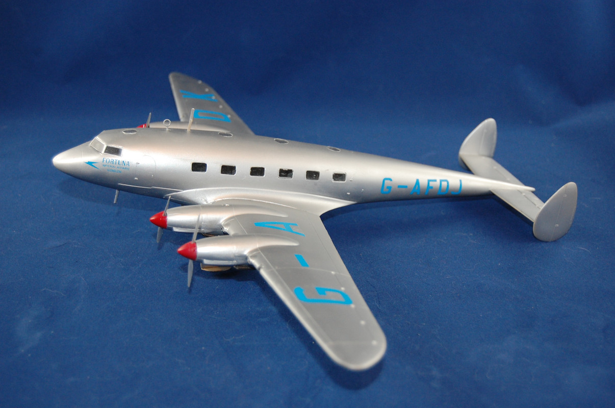 Valom 1:72 DeHav DH-91 Albatross - Ready for Inspection - Aircraft
