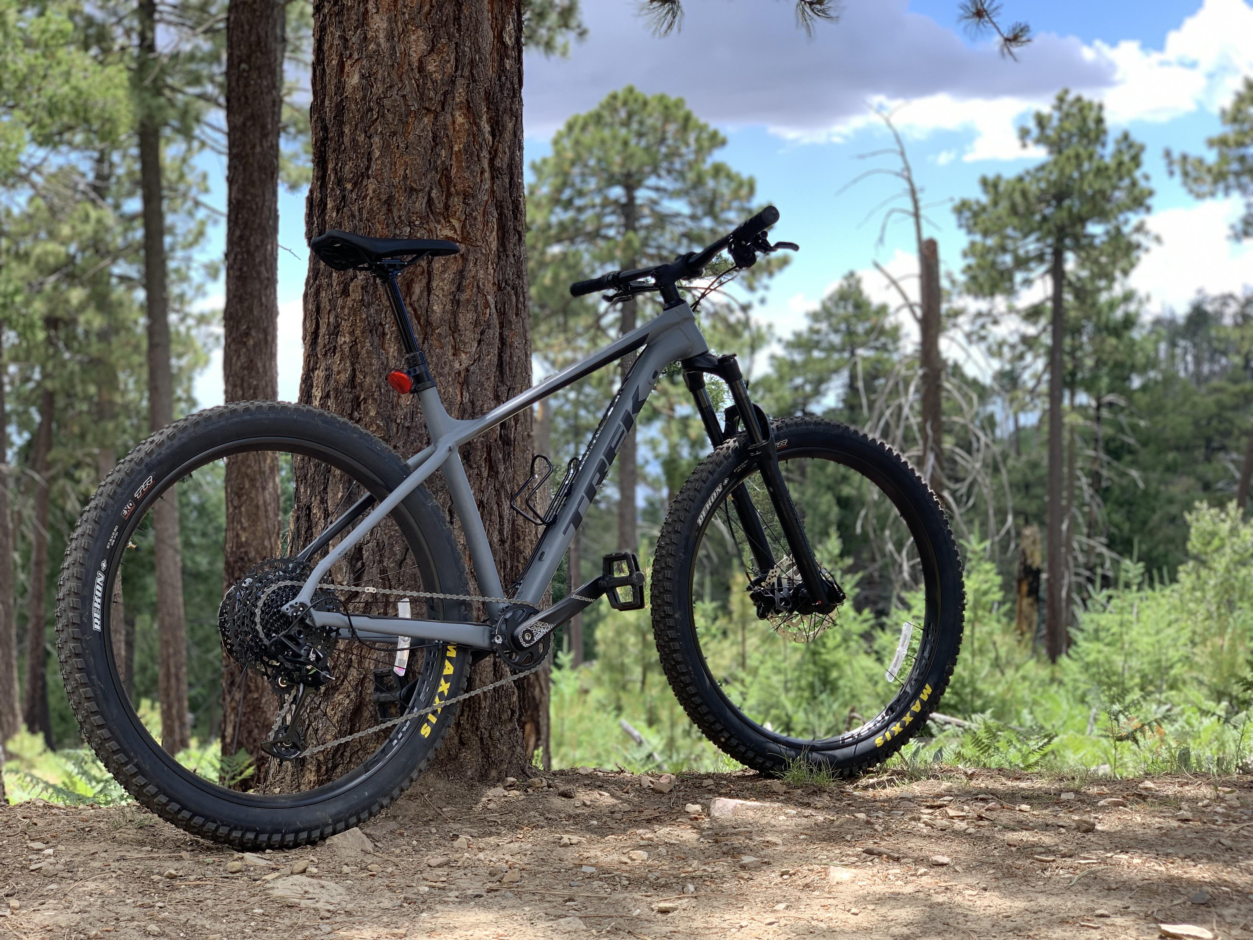 2019 Trek Roscoe 8 : r/mountainbiking
