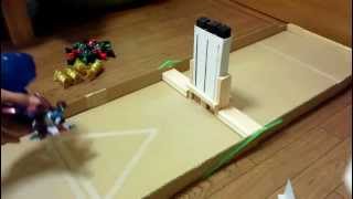 自作ブレイクボンバー クロスファイトビーダマン - YouTube