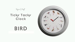 様々な動物たちの可愛らしい鳴き声が響き渡るユニークな掛け時計 TICKY