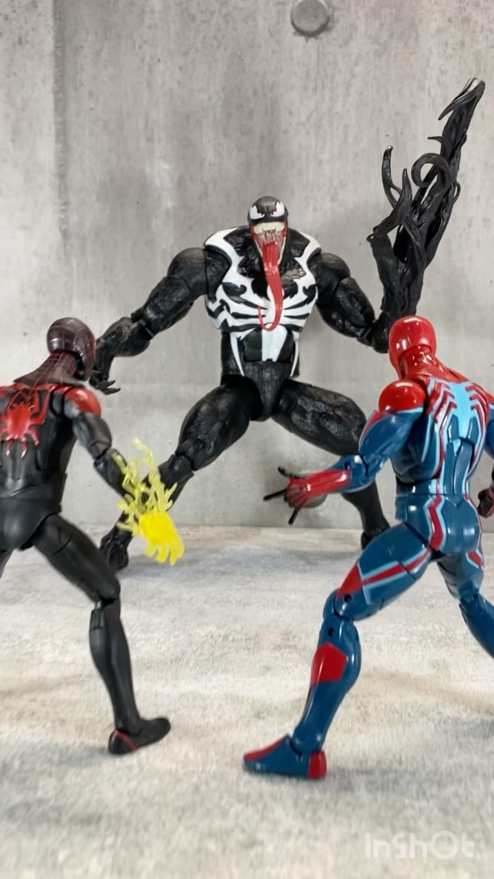 QUICK LOOK VENOM!!】世界最速発売のゲーマーバースヴェノムがデカすぎ