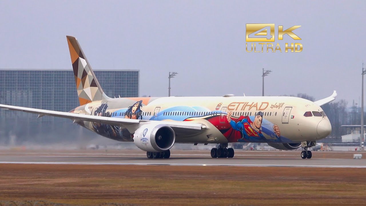 Boeing 787-10 Dreamliner Etihad Airways Warner Bros. Livery A6-BMA