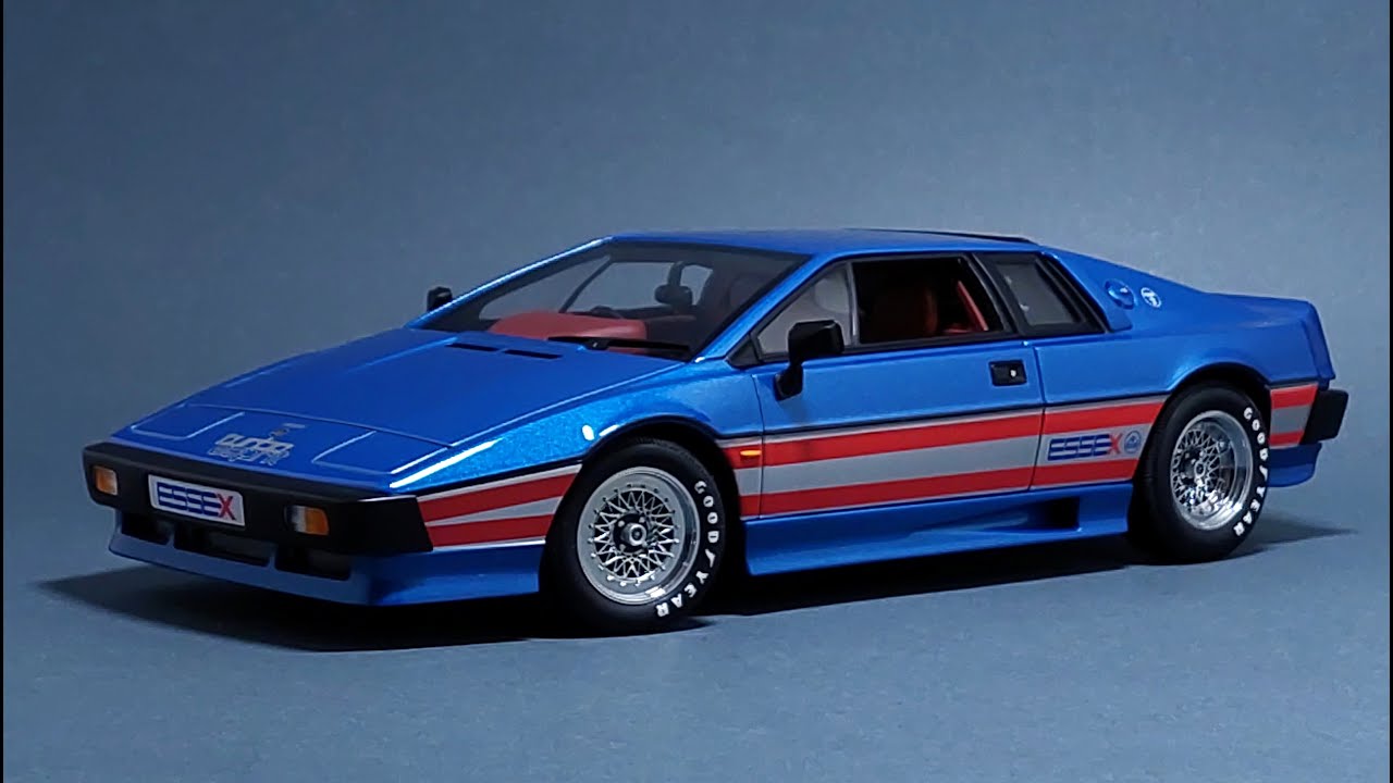AUTOart 1:18 Lotus Esprit Turbo Essex - YouTube