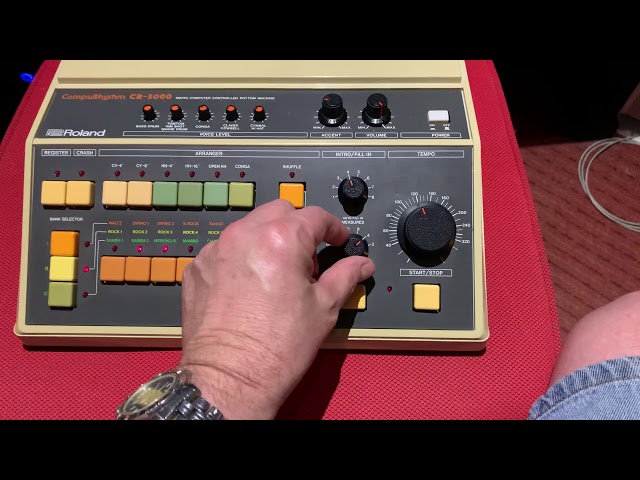 Roland CR-5000 CompuRhythm - YouTube