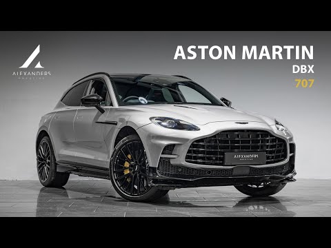 英国のホワイトメタルのSMTSのアストン・マーティンDBMk.3 サルーン