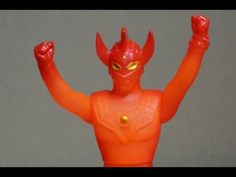 限定 ウルトラマンタロウ ウルトラダイナマイトver ソフビ - YouTube