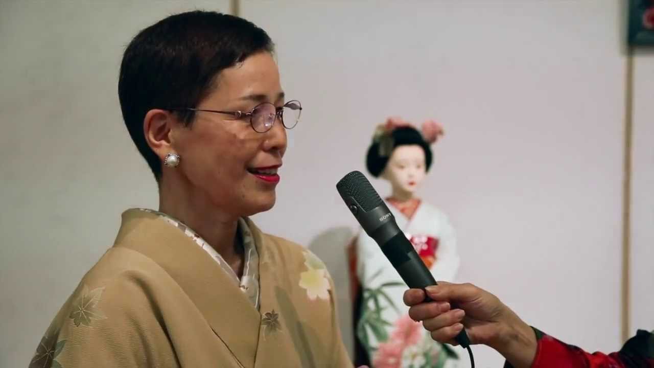 稲邉智津子 創作人形展 - YouTube